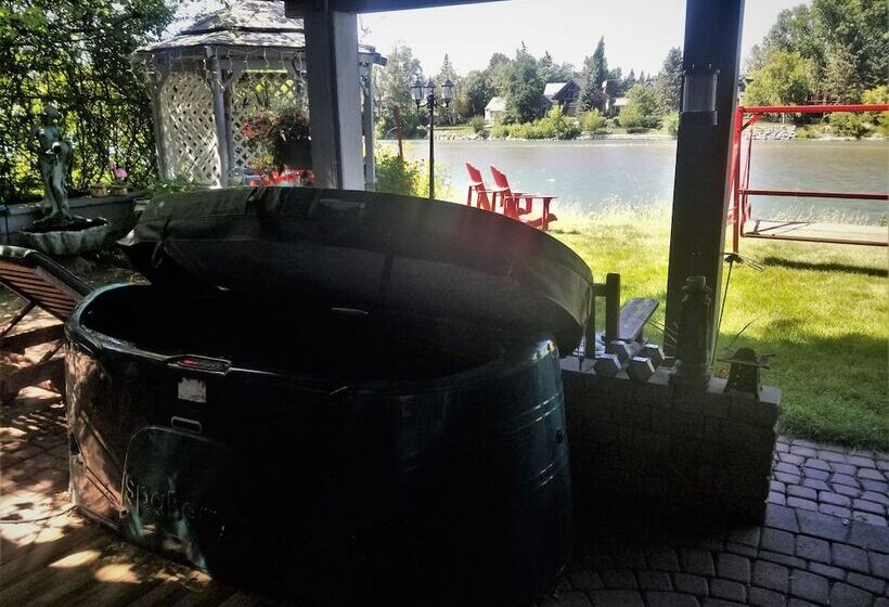 צימר Along River Ridge