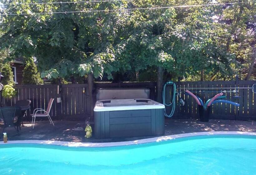 ベッドアンドブレックファースト Gîte Chez Baza