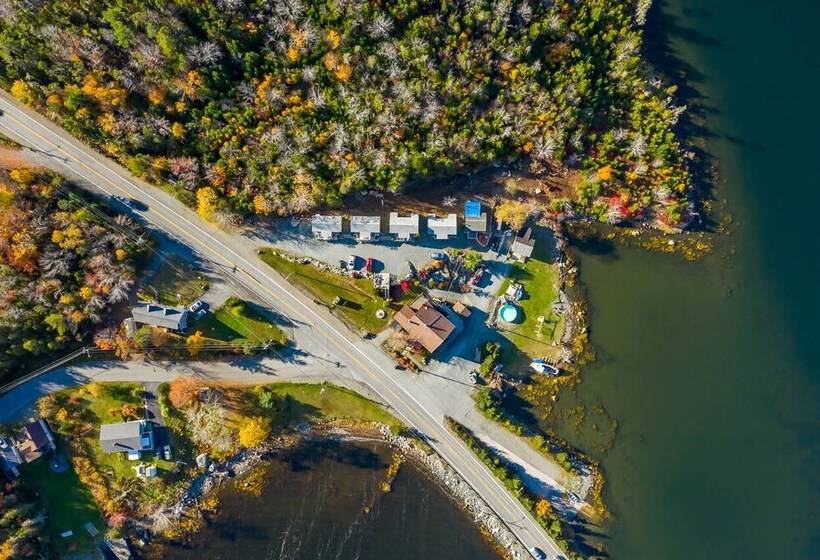 ベッドアンドブレックファースト Jeddore Lodge