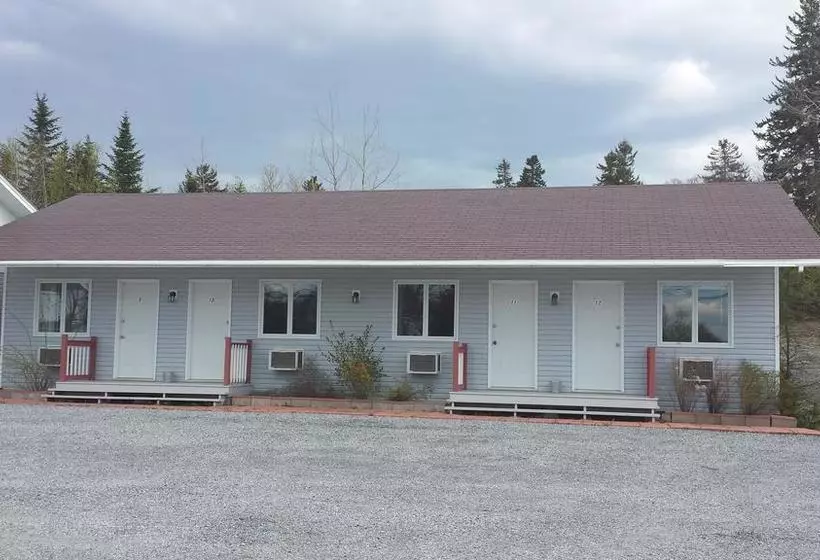 Grove Motel