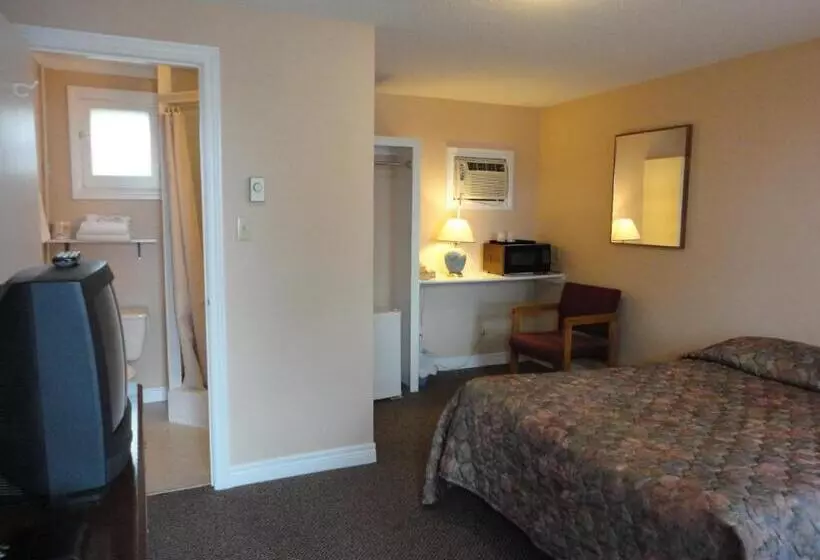 Hipwell's Motel