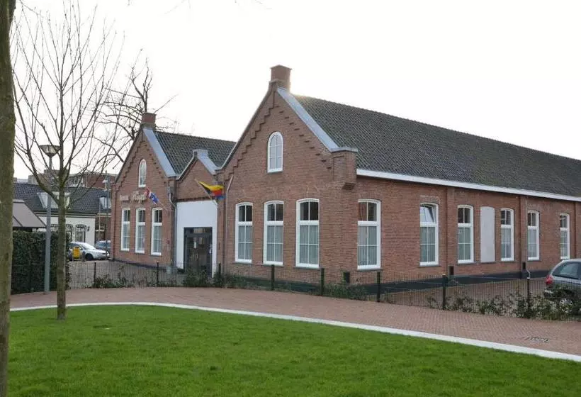 Hotelli Aan De Singel