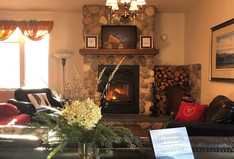 בית מלון כפרי Auberge Sous Les Arbres