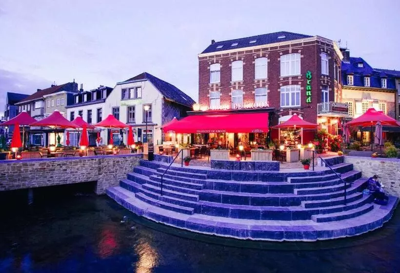 ホテル Brasserie De Kroon