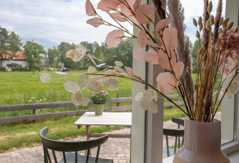 هتل Bed & Bos De 14 Sterren