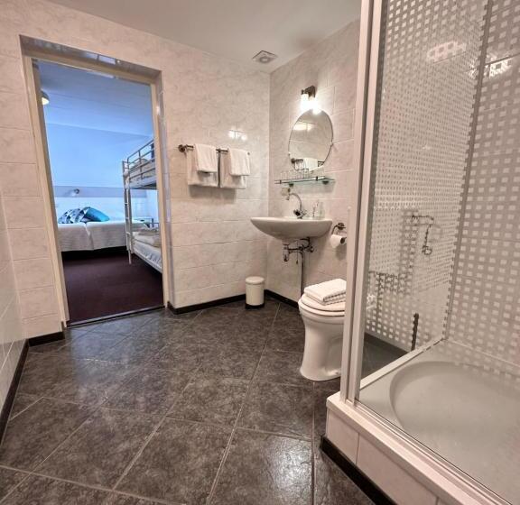 בית מלון כפרי De Lange Akker