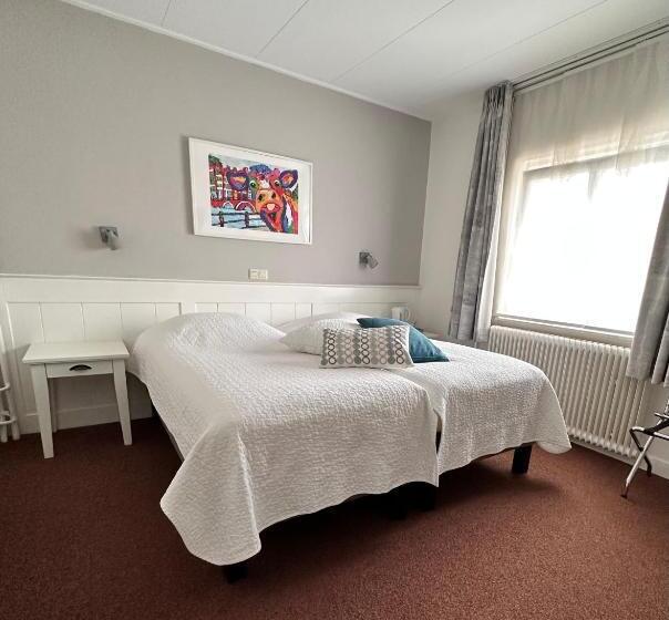 בית מלון כפרי De Lange Akker