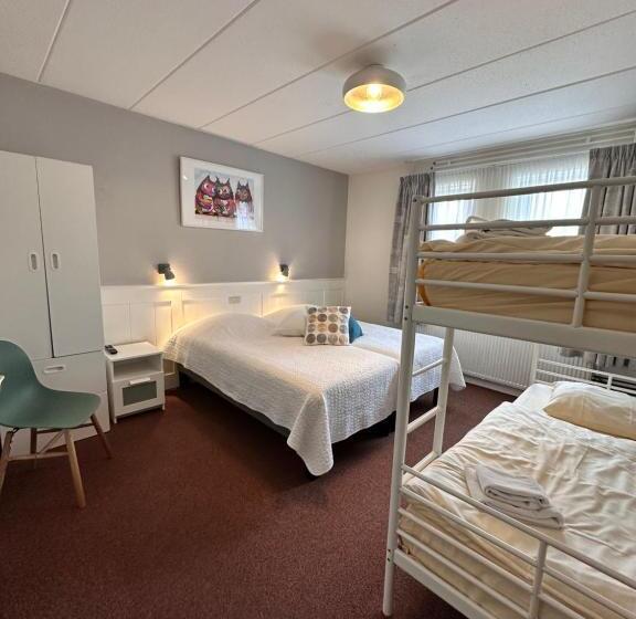 בית מלון כפרי De Lange Akker