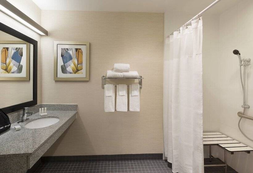 בית מלון כפרי Fairfield Inn & Suites By Marriott Ottawa Kanata