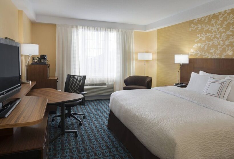 בית מלון כפרי Fairfield Inn & Suites By Marriott Ottawa Kanata