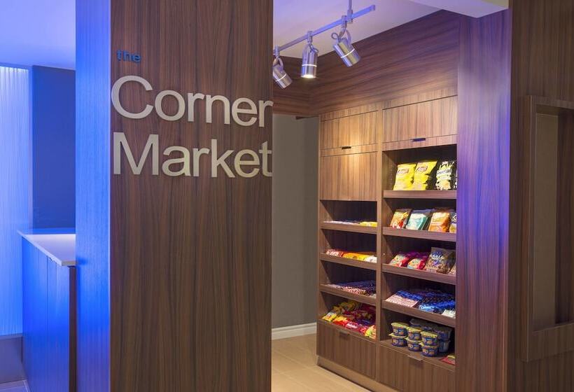 בית מלון כפרי Fairfield Inn & Suites By Marriott Ottawa Kanata