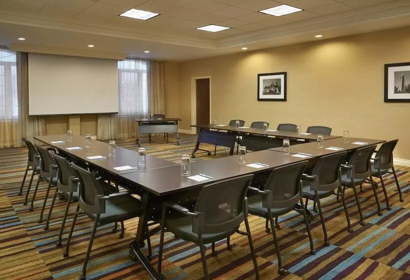 ホテル Fairfield Inn & Suites By Marriott Ottawa Kanata