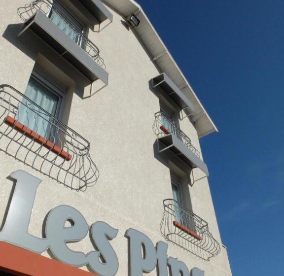 ホテル Les Pins
