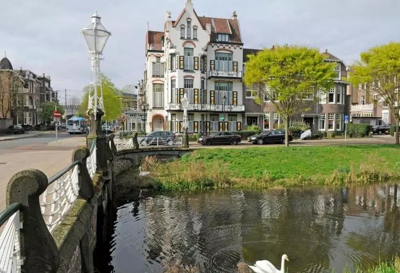 هتل Molendal
