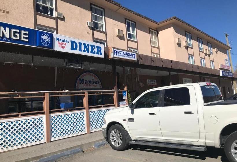 בית מלון כפרי Oasis