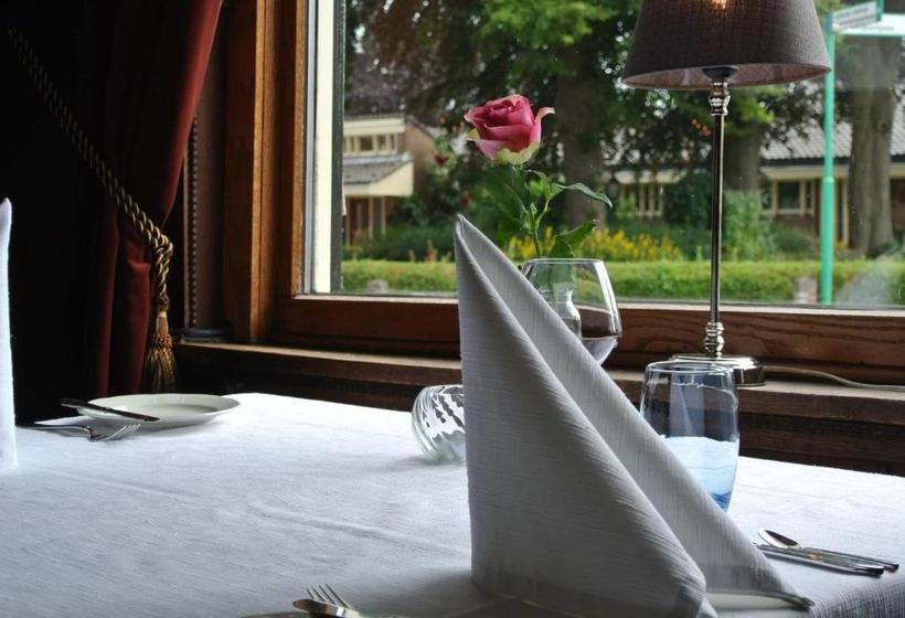 ホテル Restaurant Het Roode Hert