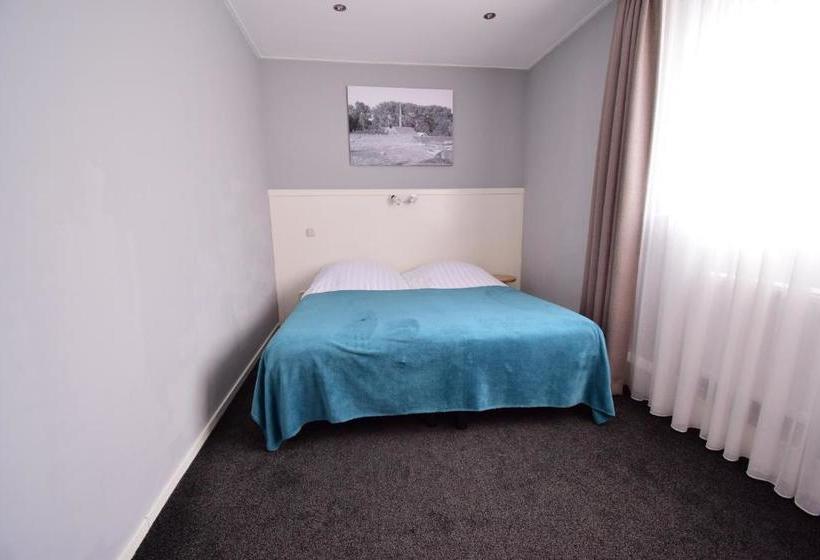 ホテル Restaurant Het Roode Hert