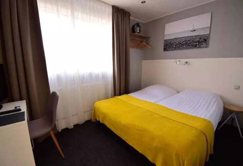 ホテル Restaurant Het Roode Hert