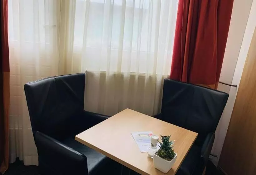هتل Restaurant Solskin