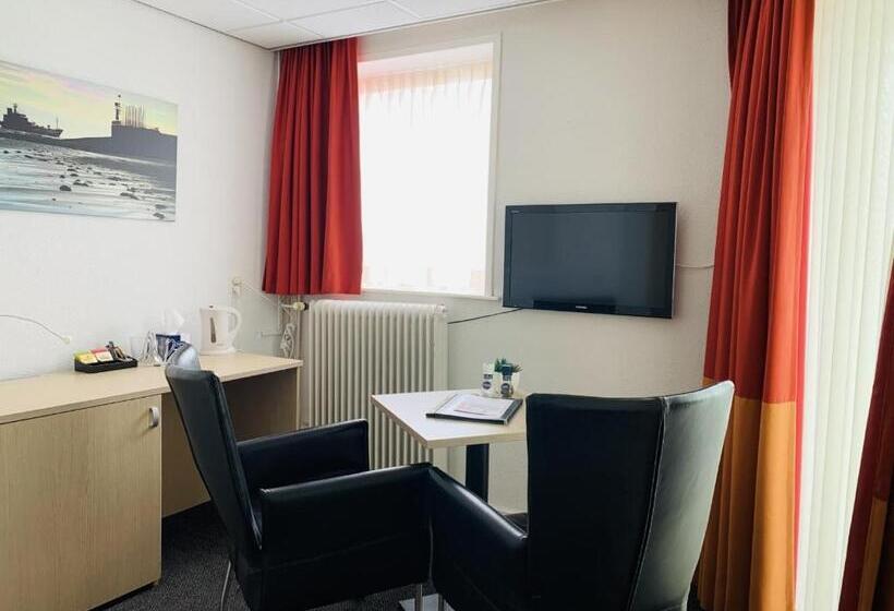 בית מלון כפרי Restaurant Solskin