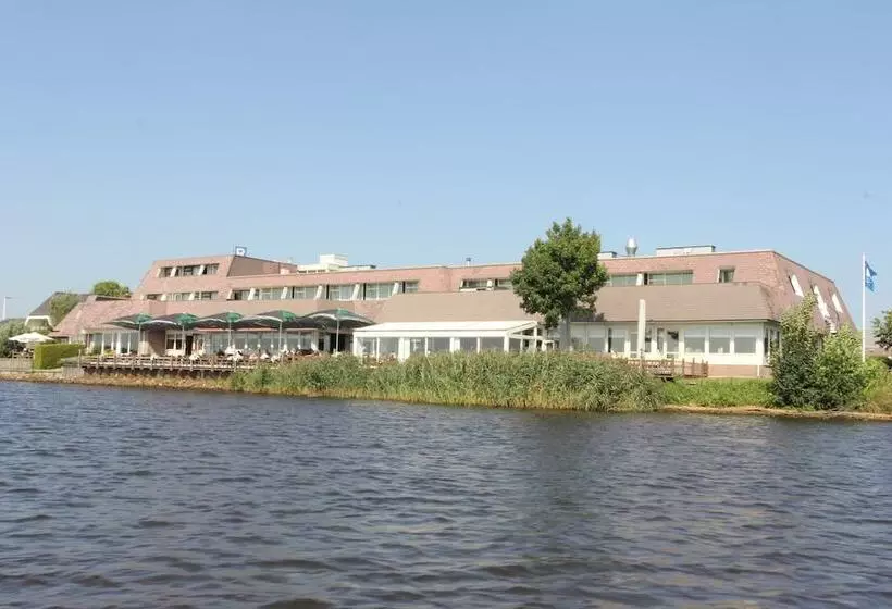 Hotelli Zwartewater