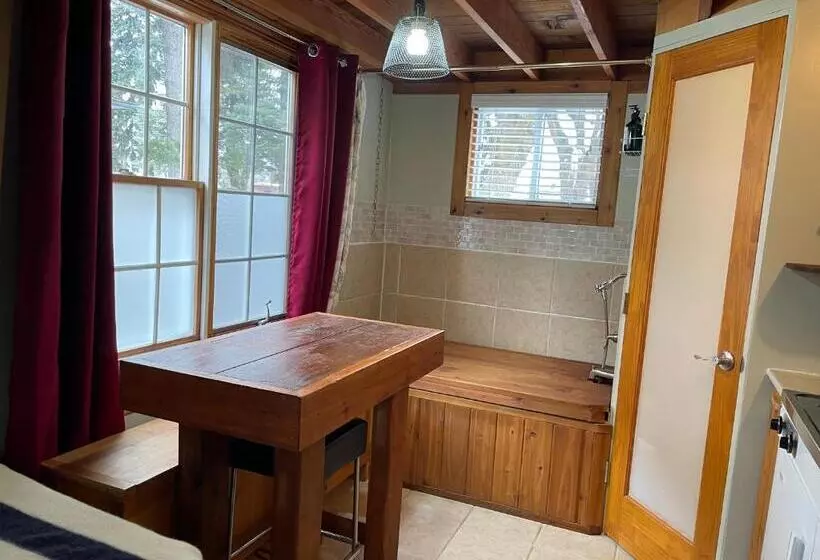 Luna Bed & Breakfast