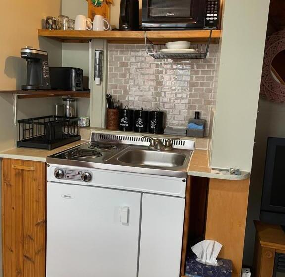 Luna Bed & Breakfast