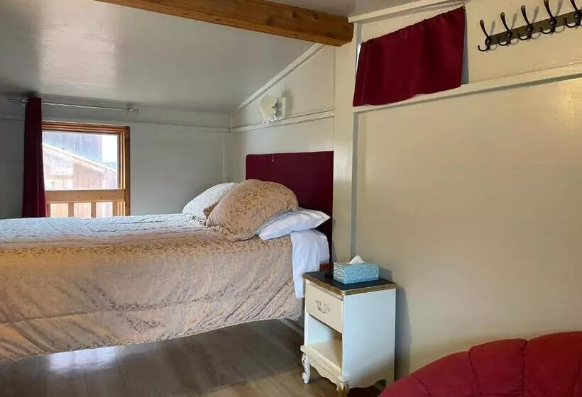 Luna Bed & Breakfast