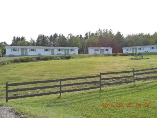 Macneil's Motel