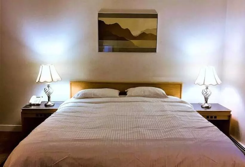 モーテル Country Garden Inn