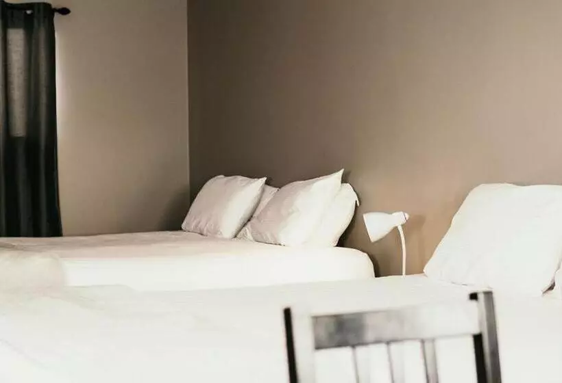 モーテル Hinton Highway Inn