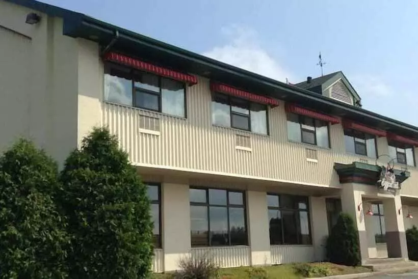 モーテル Hudson Inn Auberge