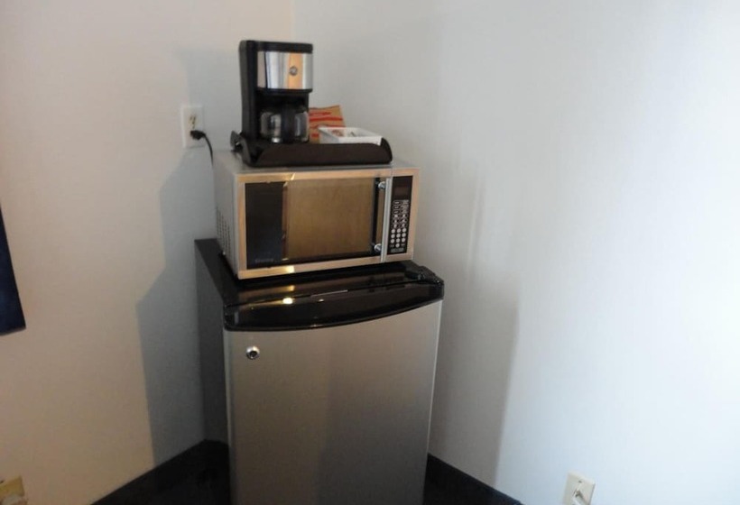 מוטל South Hill Motor Inn