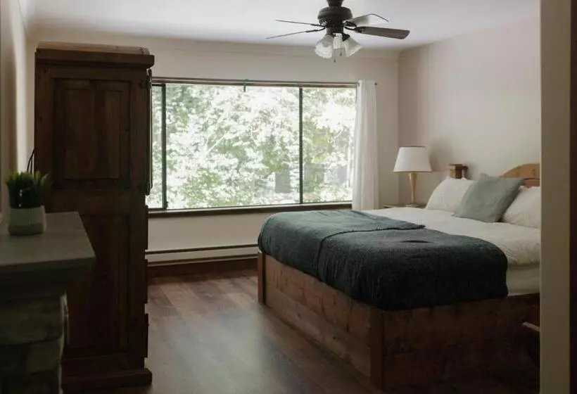 Ruby Lake Resort