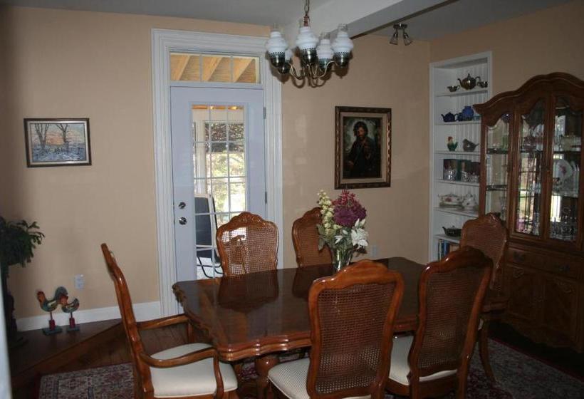 Sandstone Bed And Breakfast