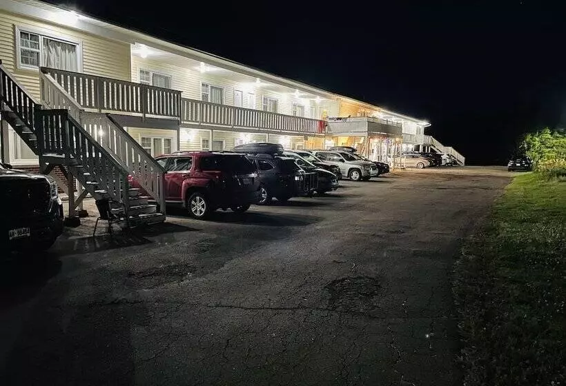 Scenic Motel Moncton