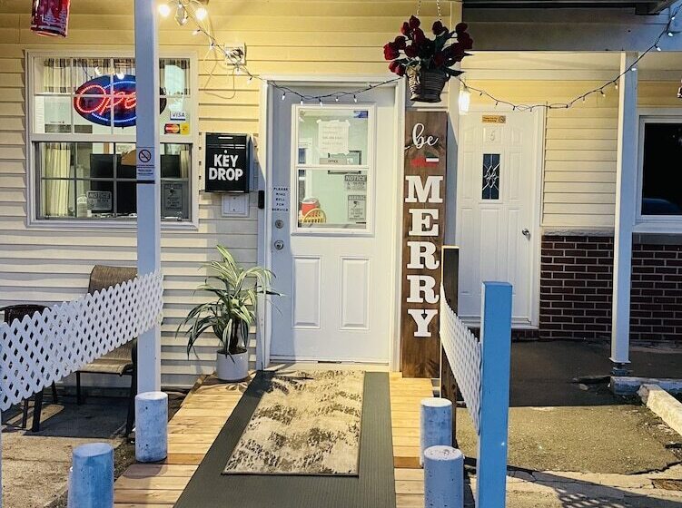 Scenic Motel Moncton