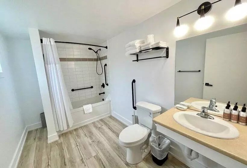 Ukee Peninsula Motel