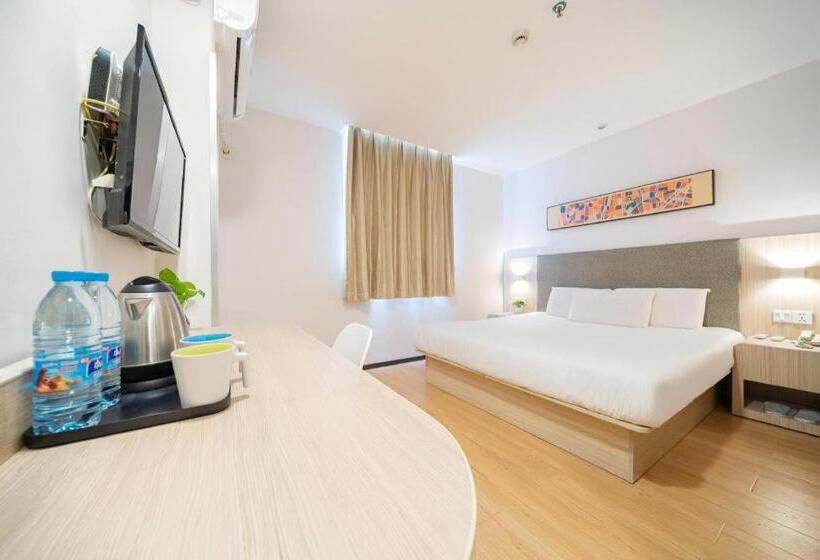 Hanting Hotel Shanghai Hangtou Metro Station