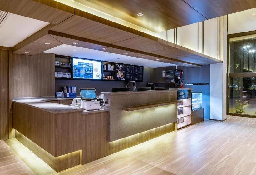 Hanting Hotel Wuhan Wuchang Railway Station Uprising Gate