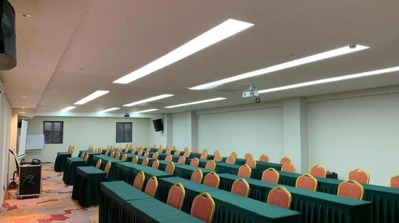 Hanting Hotel Wuhan Wuchang Railway Station Uprising Gate