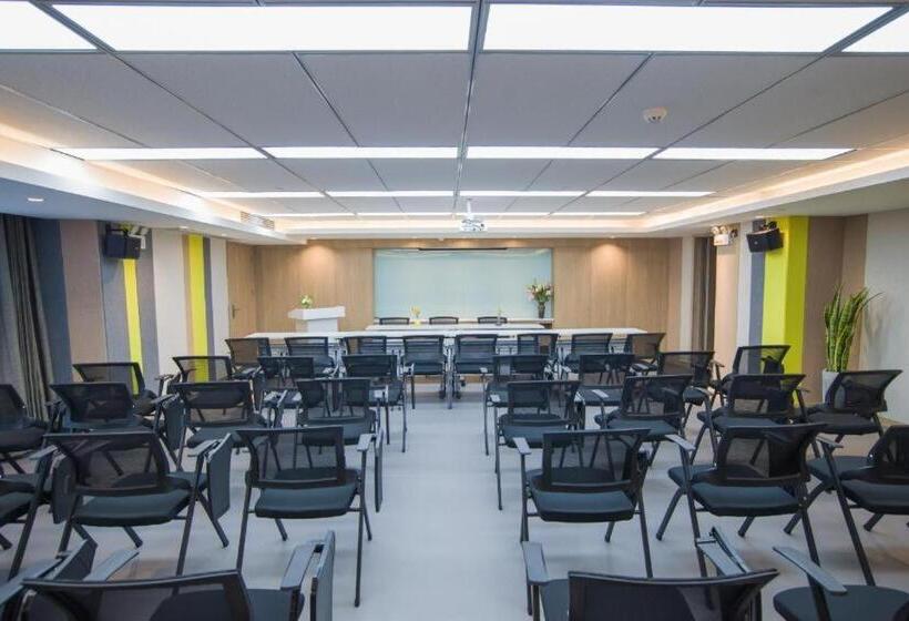 Hanting Premium Hotel Kaifeng Henan University