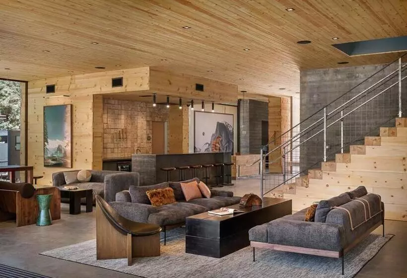 Hotelli Autocamp Sequoia