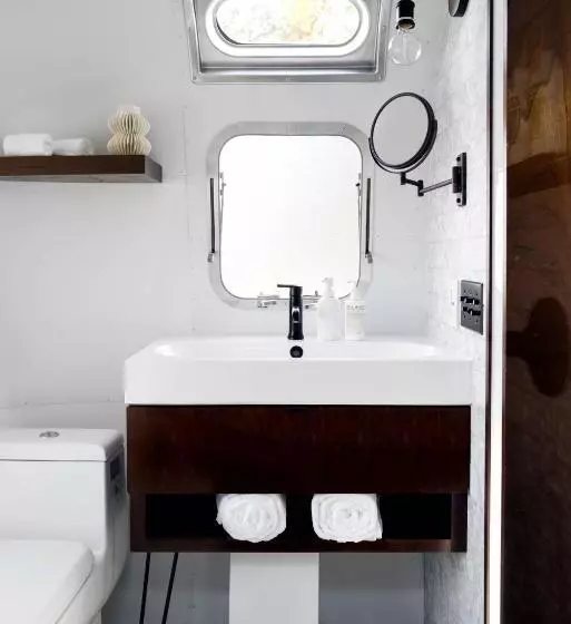 Hotelli Autocamp Sequoia