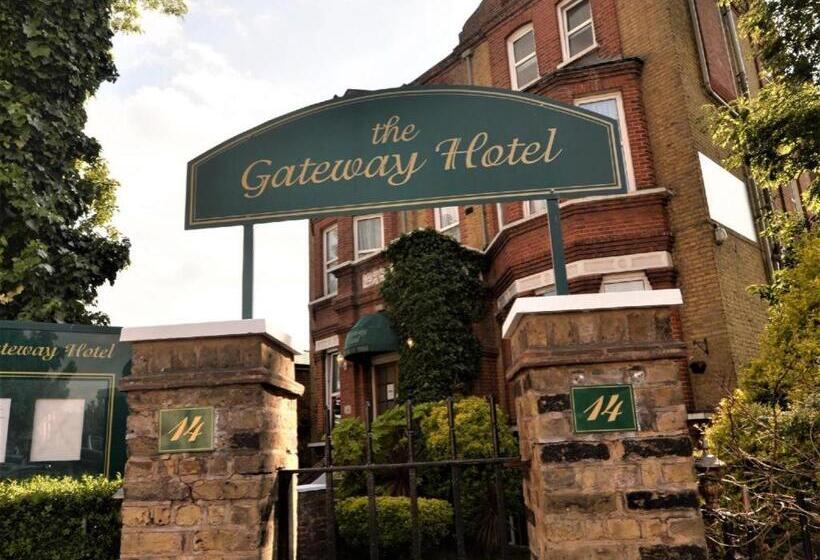 בית מלון כפרי Gateway