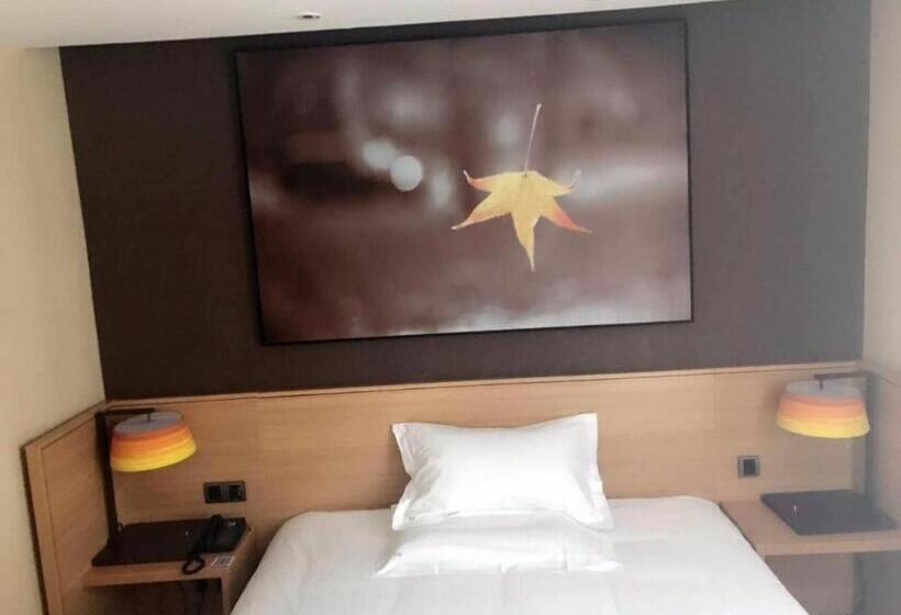 Iu Hotel Kunming Jinma Bijifang Joy City