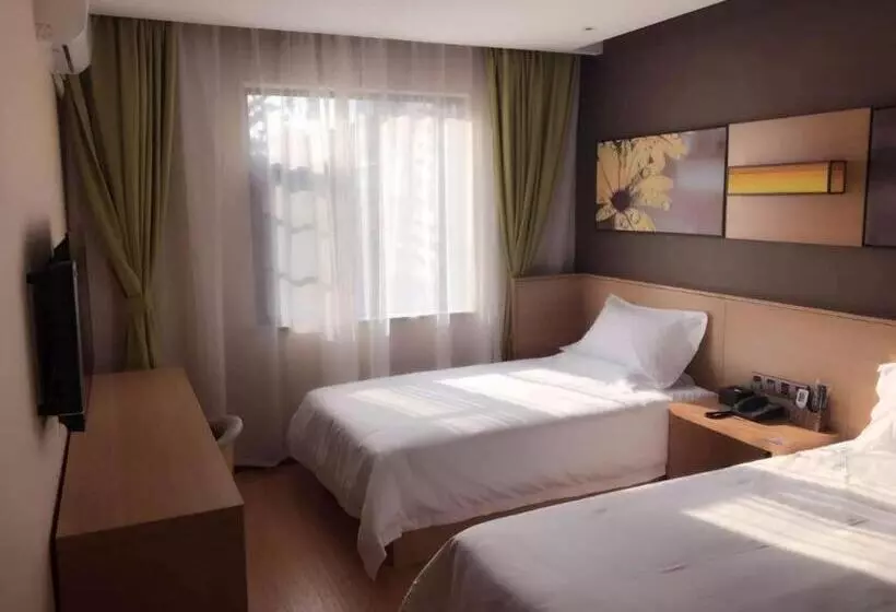 Iu Hotel Kunming Jinma Bijifang Joy City
