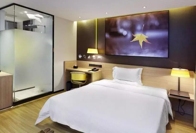 Iu Hotel Kunming Jinma Bijifang Joy City