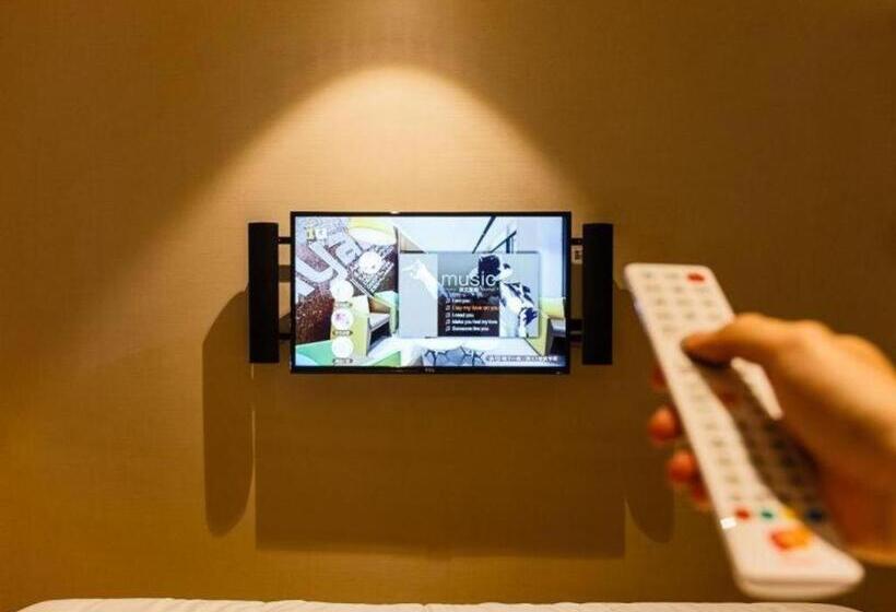 Iu Hotel Kunming Jinma Bijifang Joy City