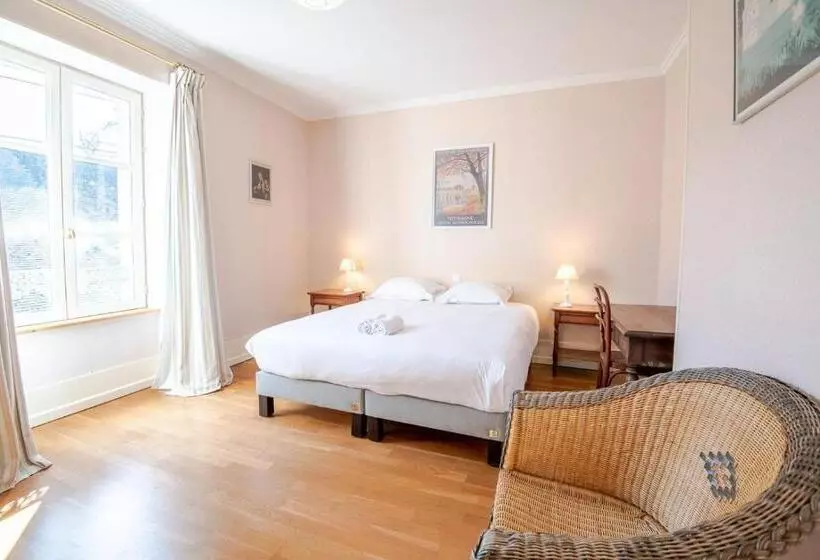 Majatalo Le Clos Des Tilleuls   Gite 10 People